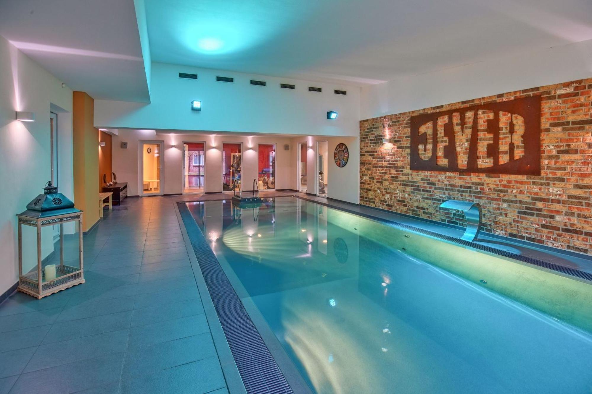 Hotel Im Schuetzenhof, ยีเวอ ภายนอก รูปภาพ